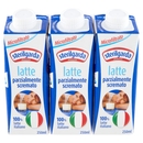 Latte Parzialmente Scremato UHT, 3x250 ml